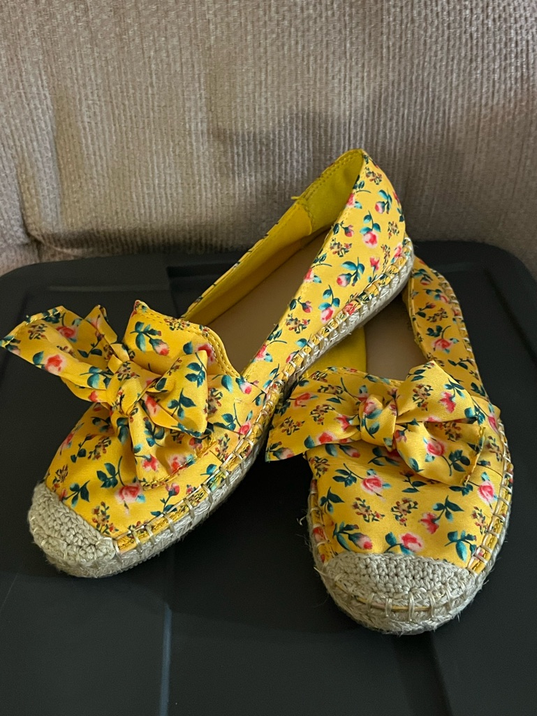 Bandolino ~Yellow Floral Flats Bow Espadrilles~8m~